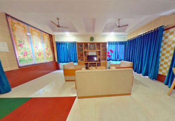 Super Deluxe Suit Room  - Vanashree Resort